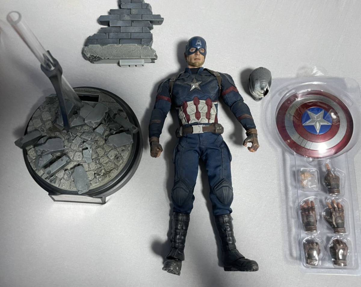 写真に写る物のみ ホットトイズ HOT TOYS キャプテン・アメリカ 
