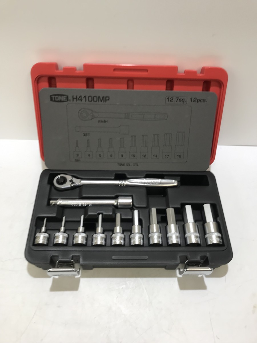 新品 TRAX 17ピース・12mmスパークプラグスレッドリペアーセット