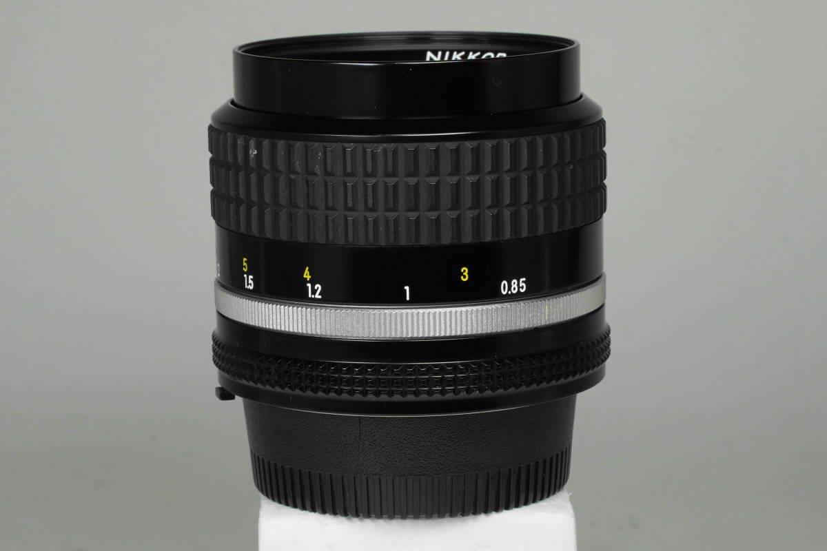 【美品】Nikon Ai-S Nikkor 85mm F2 ニコン オールドレンズ『Ai-S NIKKOR 85mm f2』作例【身近なもの