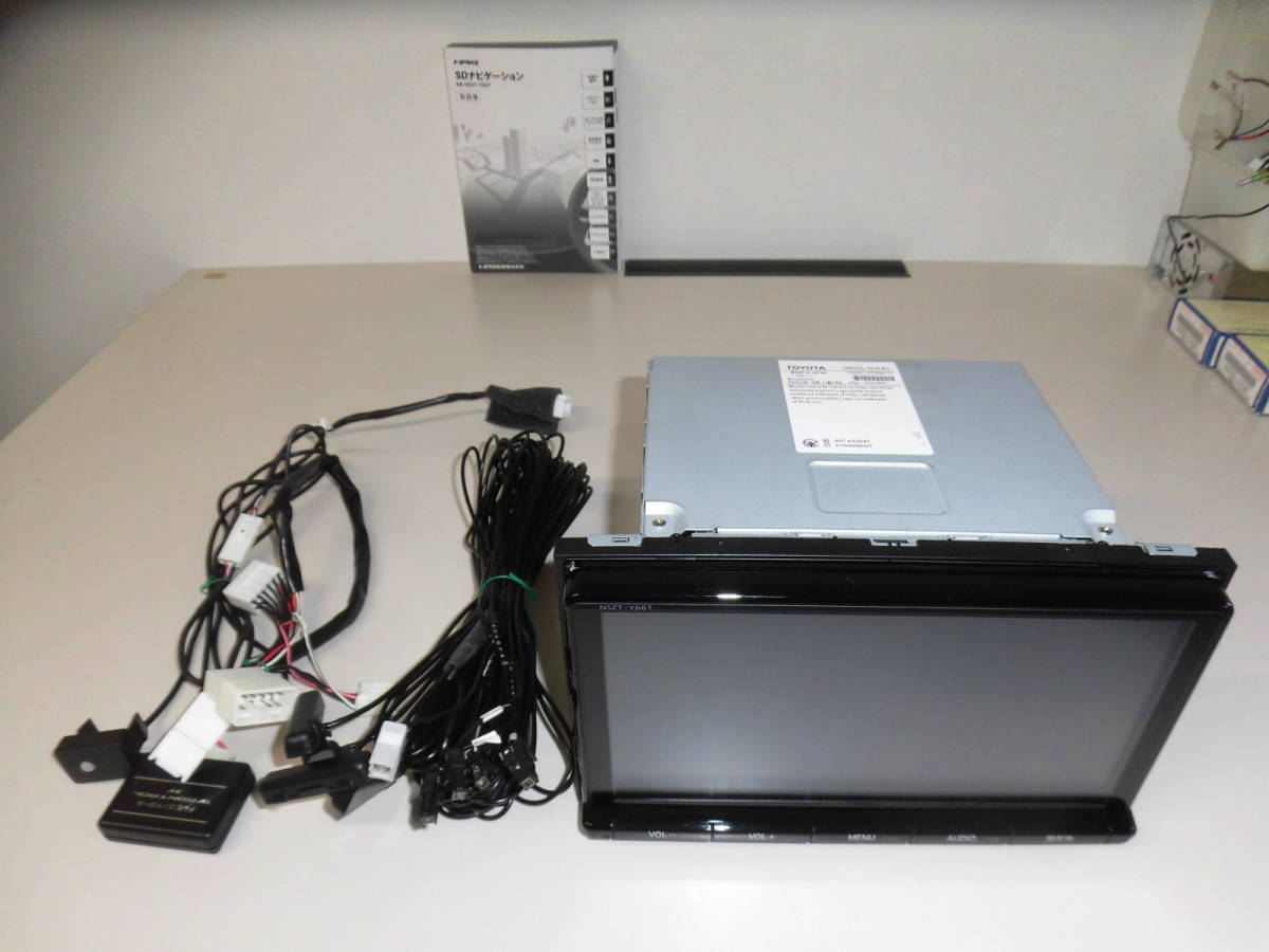 N1822 トヨタ【TOYOTA】純正 SDナビ NSZT-Y66T 中古品