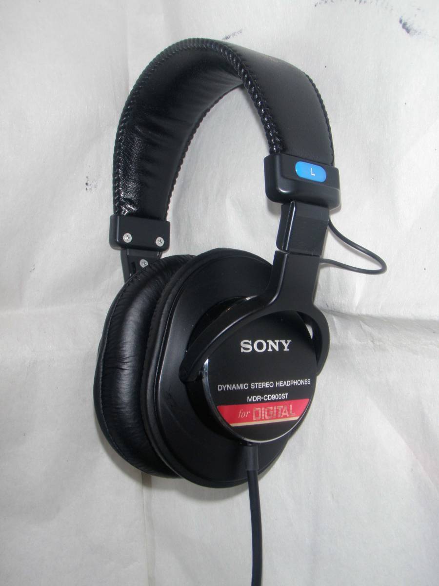 SONY MDR-CD900ST 新品同様美品 ダイナミック型密閉式 モニター