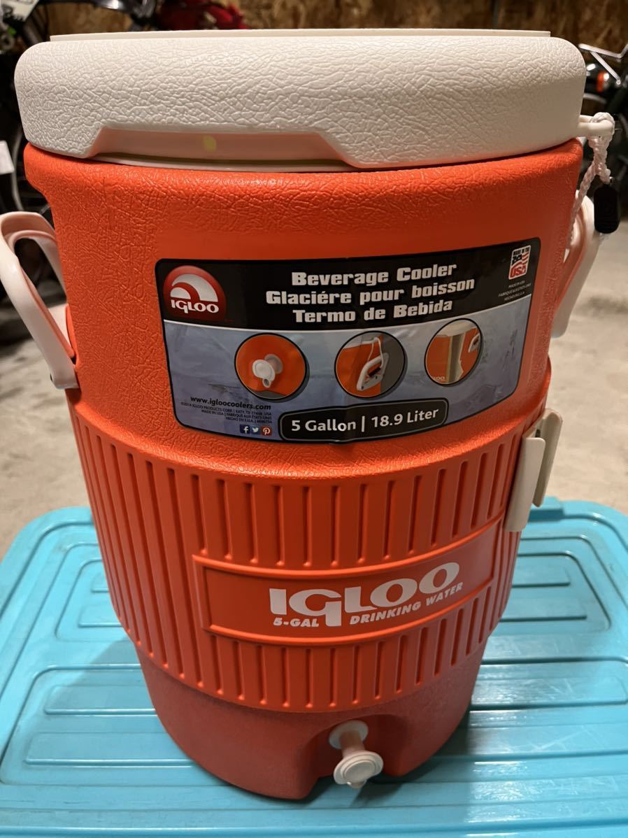 イグルー ウォータージャグ igloo texas 5ガロン コールマン ほぼ未使用