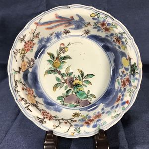 古伊万里 色絵 花唐草 龍 木瓜形 大皿 江戸期 希少品 陶器金彩 太明成化年製 古伊万里のYahoo!オークション(旧ヤフオク!)の相場・価格を見る｜Yahoo