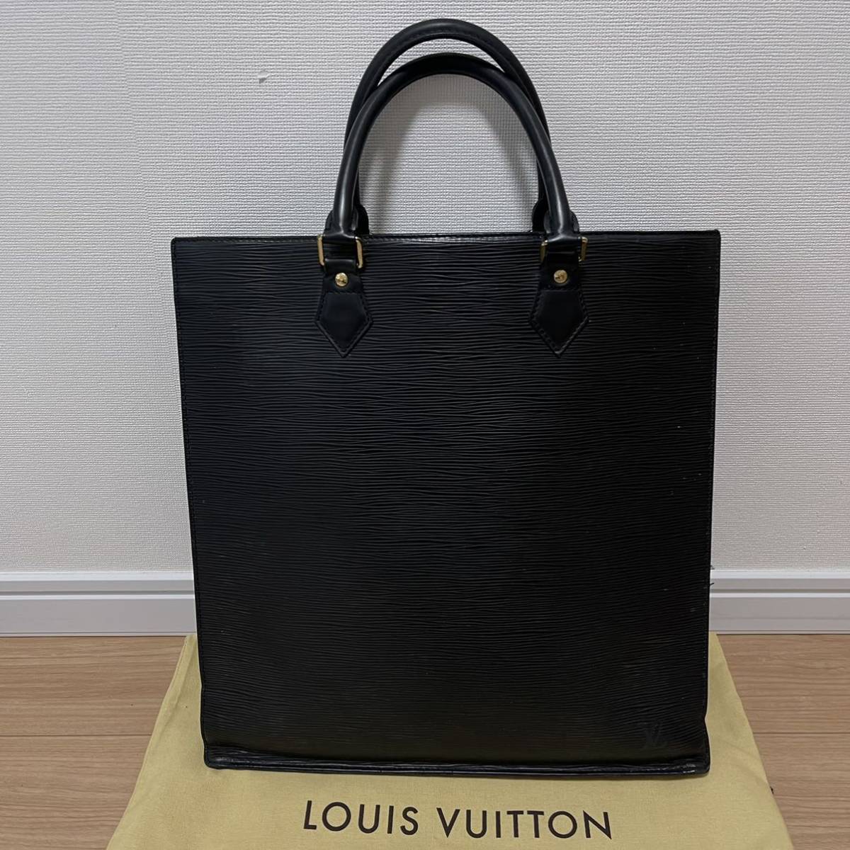 極美品 LOUIS VUITTON ルイヴィトン エピ サックプラ トートバッグ 