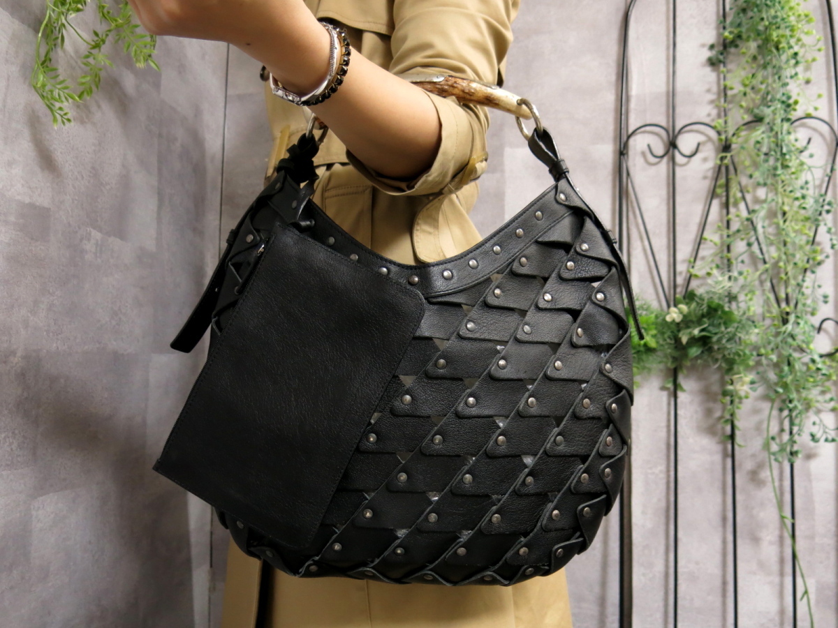 ○超美品○YSL イヴ・サンローラン○モンバサ○レザー 本革○ディア 