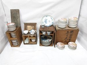 古伊万里のYahoo!オークション(旧ヤフオク!)の相場・価格を見る｜Yahoo