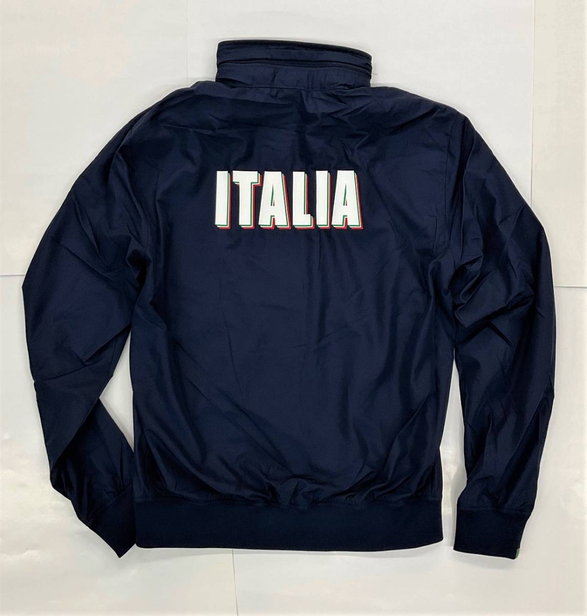 EA7 イタリアチーム ナイロンブルゾン サイズM 新品タグ付き ギフトに