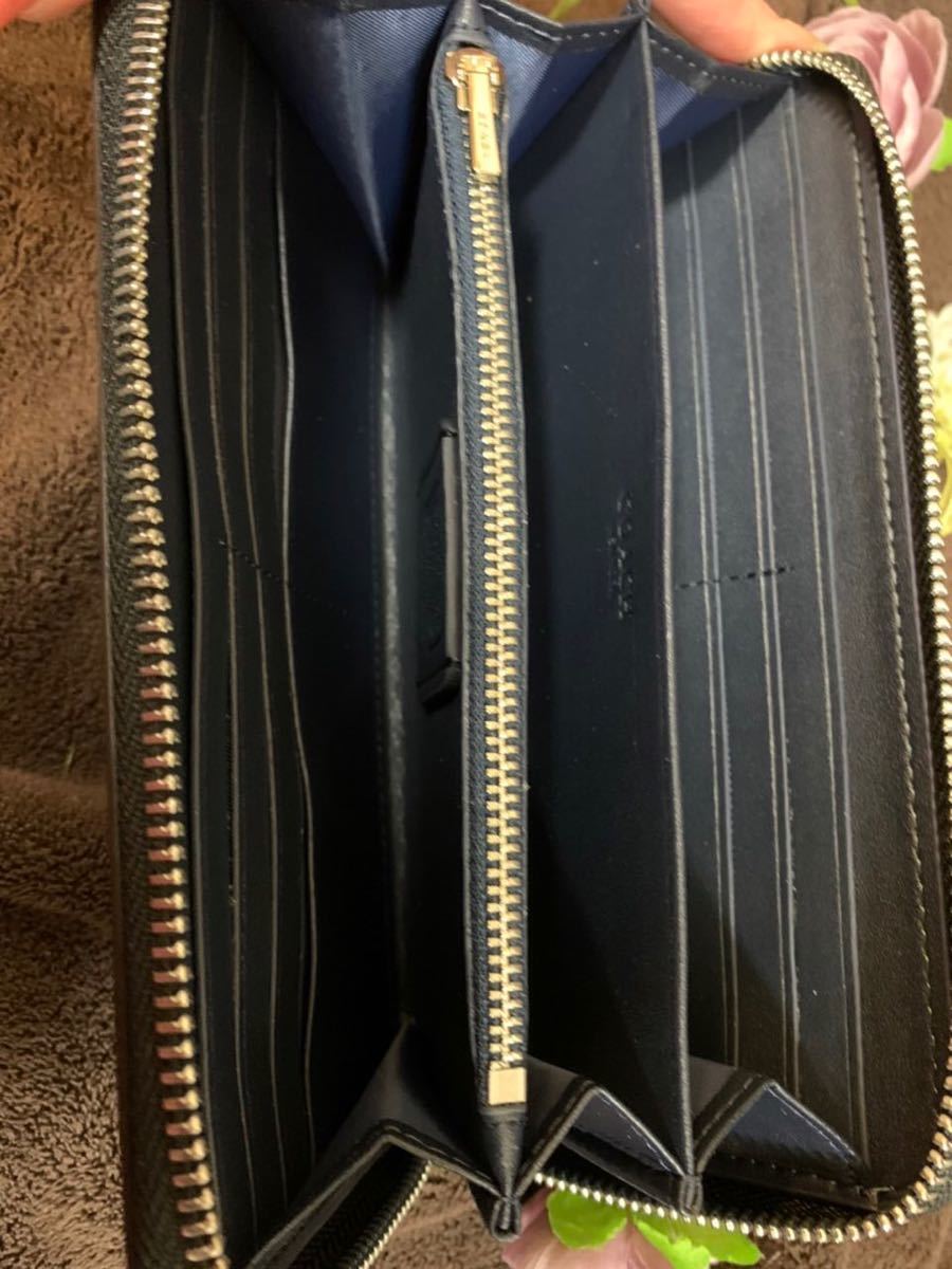 コーチ スヌーピー 長財布 COACH | ピーナッツコラボ 財布スヌーピーコラボブルー水色ストラップ付き COACHコーチ長 COACHコーチ長財布 &frasl; ラウンドファスナー長財布 スヌーピーパッチワーク francore 新品新品COACH コーチ長財布 高級牛革製長財布