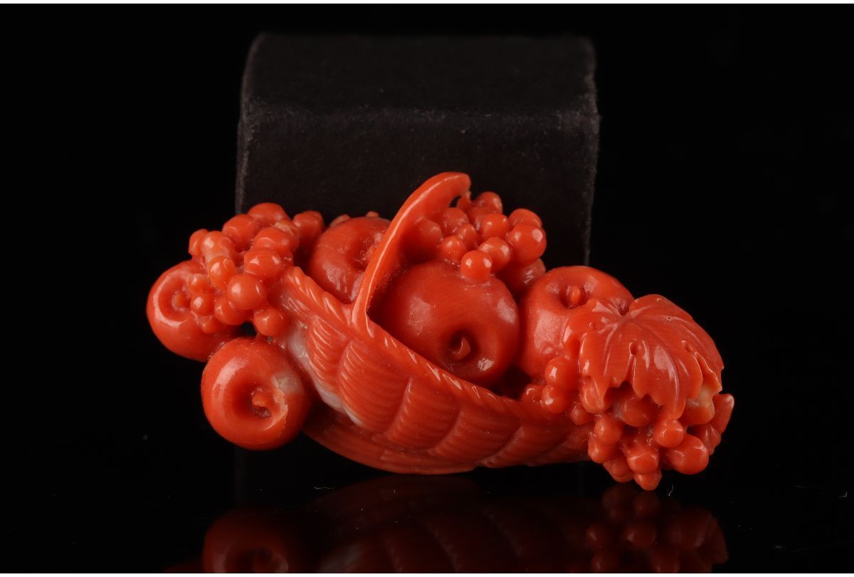 URA]天然珊瑚花彫帯留・果実盛彫帯留4点まとめて/総重量約24g/4-11-235