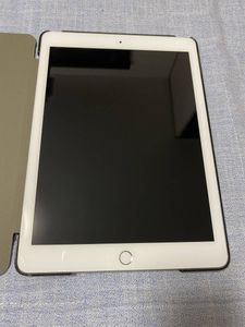 超人気新品 美品 Simフリー シルバー 32gb 第6世代 Ipad タブレット Knowledge21 Com