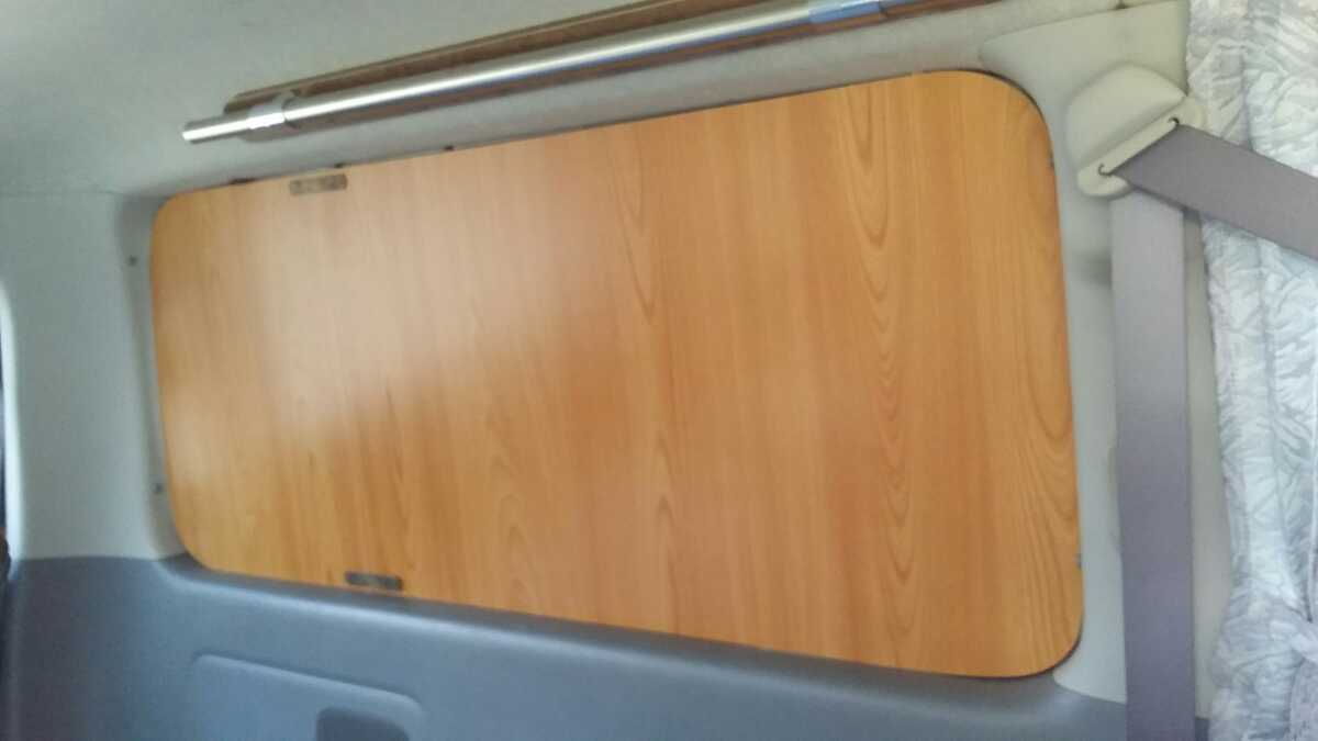 ハイエース/200系/スーパーGL専用 リアガラス用窓埋めパネル・左右