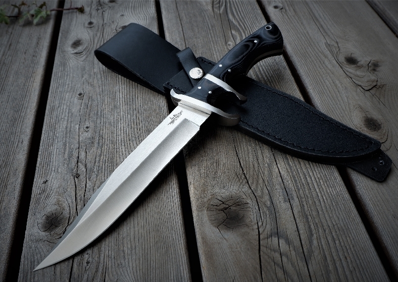  ZA-002-33 UNITED HIBBEN ASSAULT(ハンティングナイフ、狩猟刀)｜売買されたオークション情報、yahooの商品情報をアーカイブ公開 - オークファン ハンティングナイフ、狩猟刀