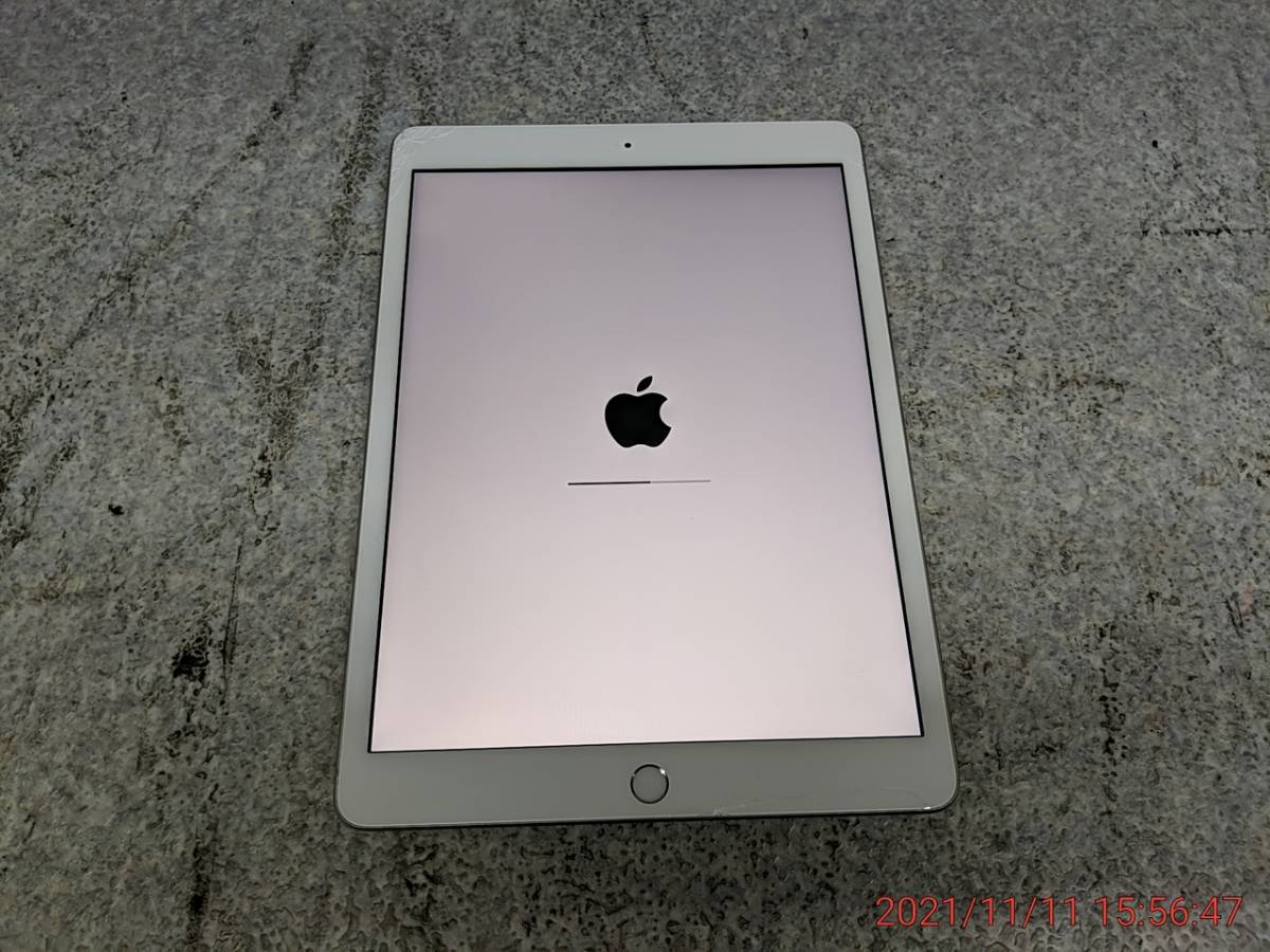 2GQ2G APPLE iPad 第7世代 MW752J/A 32GB 割れ箇所あり 中古タブレット