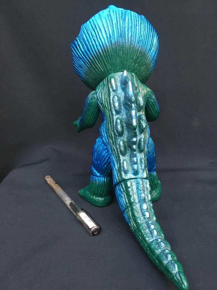 ジラース ソフビ ウルトラマン 怪獣 ブルマァク フィギュア マルサン Amazon.co.jp: ブルマァク ジラース 火吹き 怪獣 ソフビ マルサン 当時