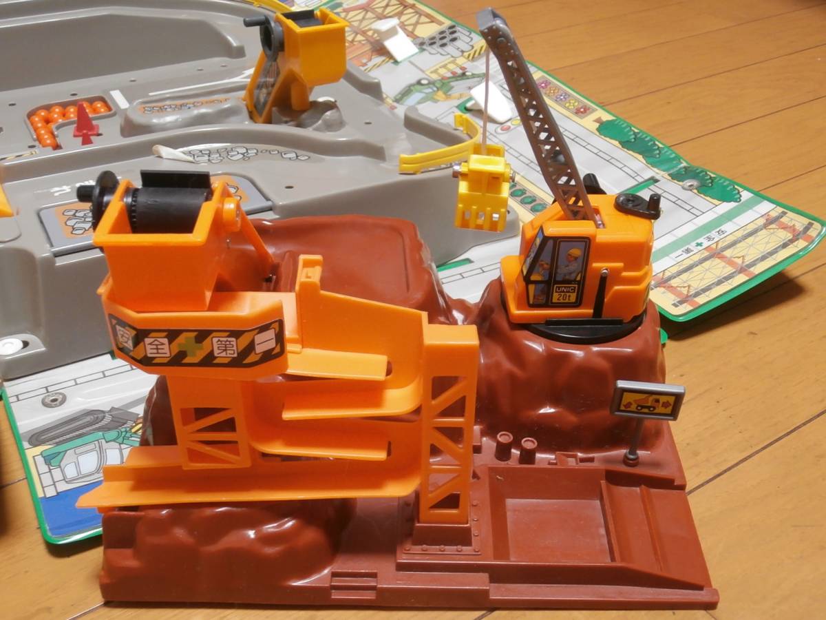 トミカ お かけ立体マップ青 緑 工事現場 建設現場 品 トミカタウン トミカワールド 売買されたオークション情報 Yahooの商品情報をアーカイブ公開 オークファン Aucfan Com トミカ お かけ立体マップ青 緑 工事現場 建設現場 品 トミカタウン トミカワールド 売買されたオークション情報 Yahooの商品情報をアーカイブ公開 オークファン Aucfan Com