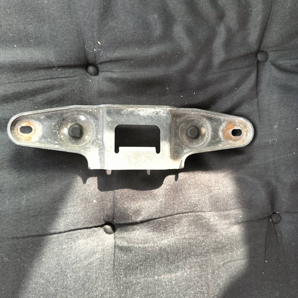 GPZ400F タンク ステー GPz400F タンクのYahoo!オークション(旧