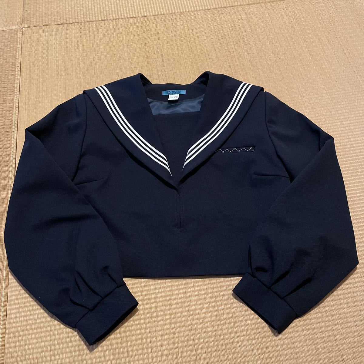 セーラー服上着 白3本線 女子制服 中学生 女子高生 コスプレ 衣装 保管品 サイズy9号 学生服 学生服 売買されたオークション情報 Yahooの商品情報をアーカイブ公開 オークファン Aucfan Com