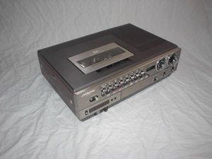 Victor 世界初のVHS初号機の初期不具合を解消した HR-3600(VHSビデオ 