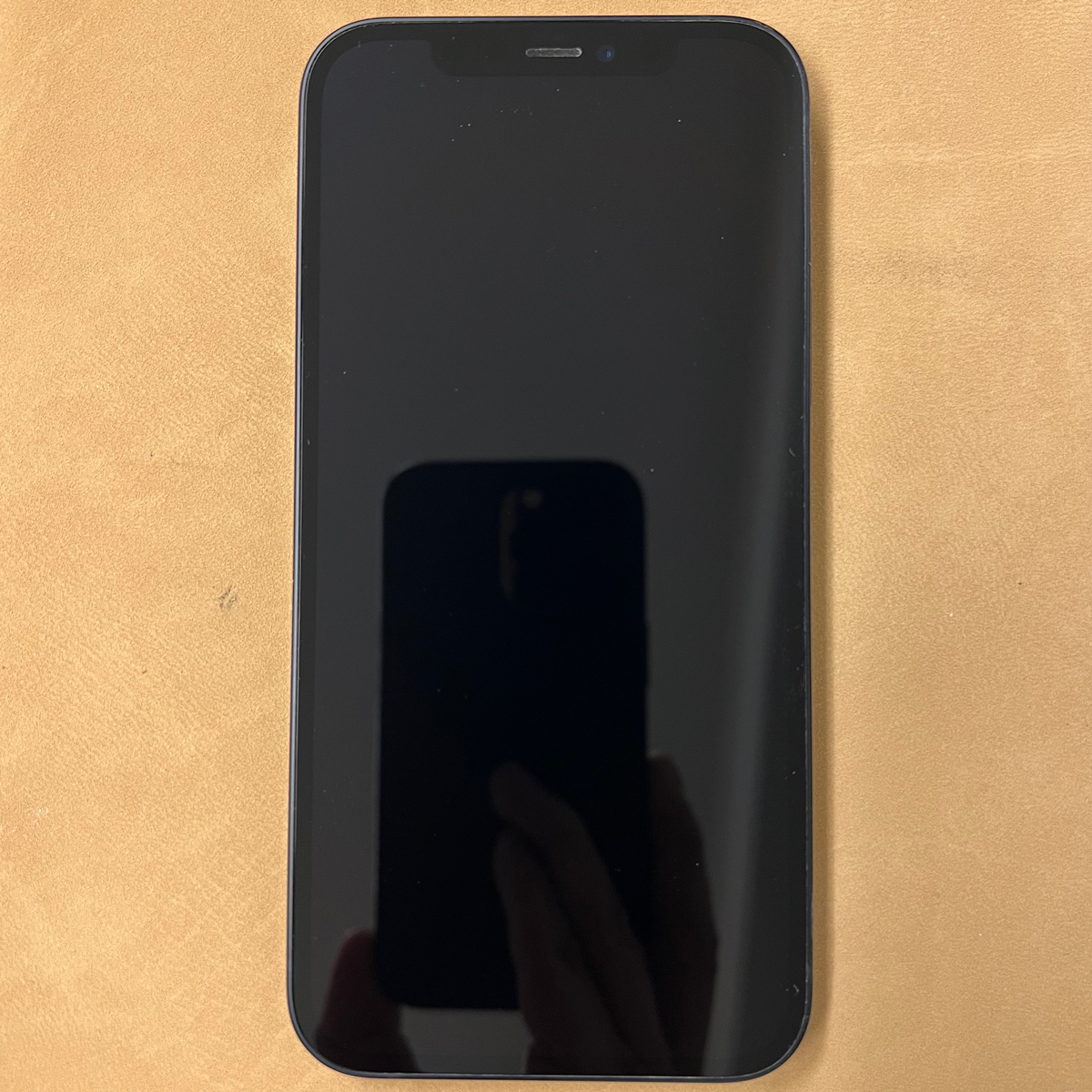 iPhone XS MAX やかましい SIMフリー SIMカード2枚差し 256GB 