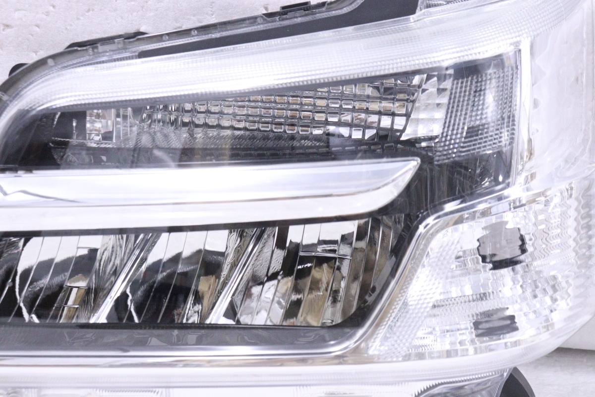 ハイゼットカーゴ S321V後期 LED 左 ライト ICHIKOH 1970