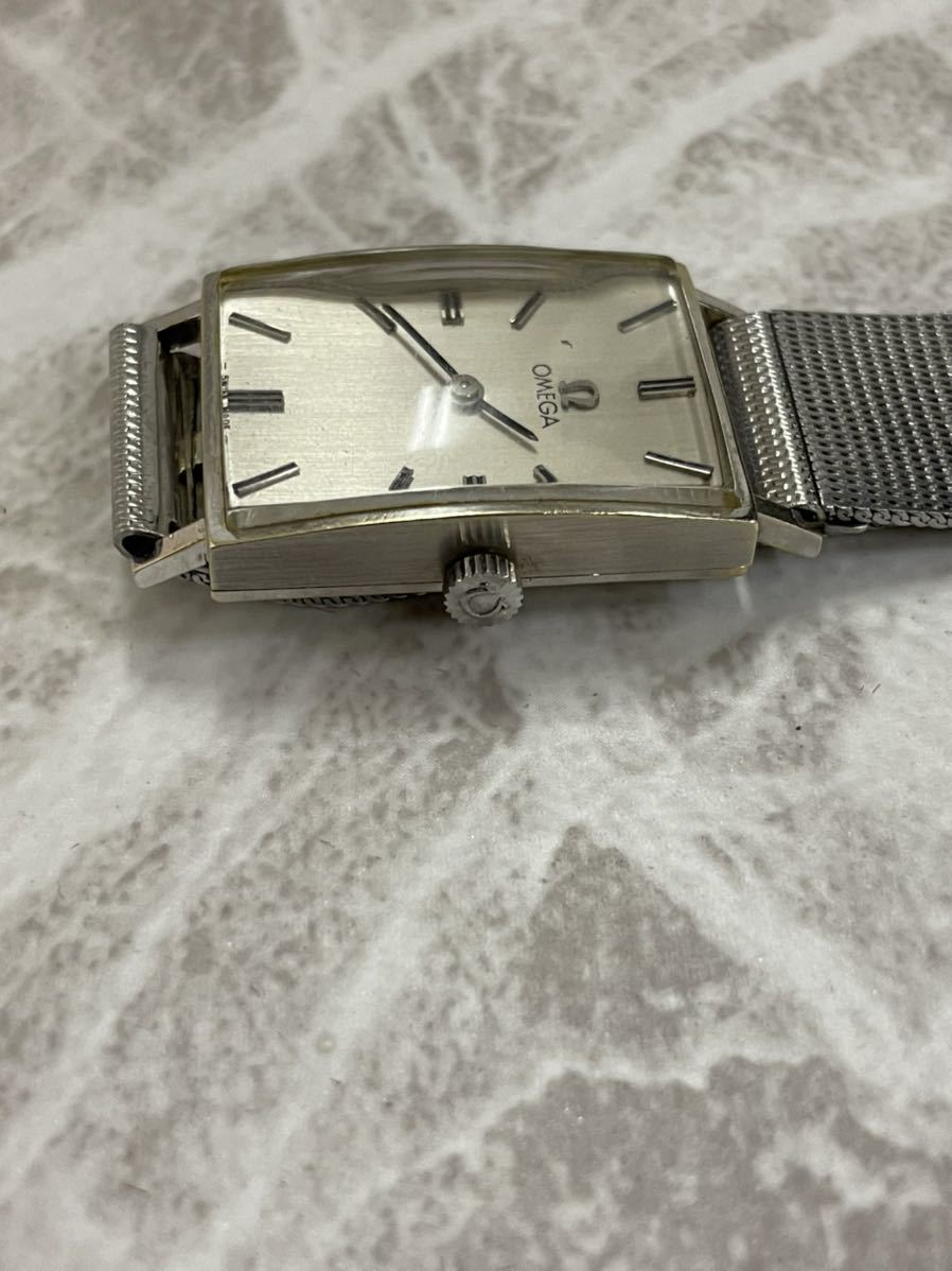 希少・不動品・OMEGA オメガ 手巻き 角型 cal.620 メンズ 腕時計 2針  