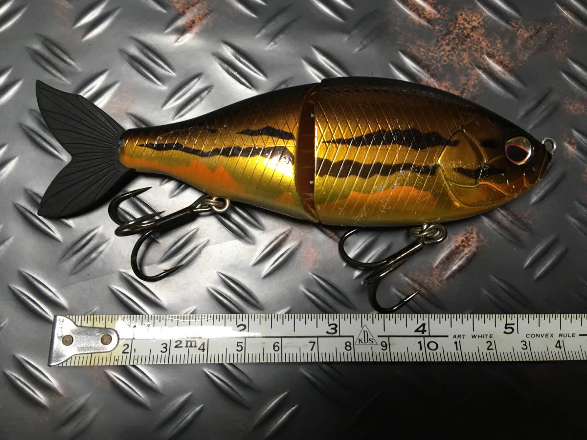 エバーグリーン エスフラット ウグイ S Flat 検 激釣れ S字系ルアー 怪魚 ガンユイキラー ビッグベイト 売買されたオークション情報 Yahooの商品情報をアーカイブ公開 オークファン Aucfan Com