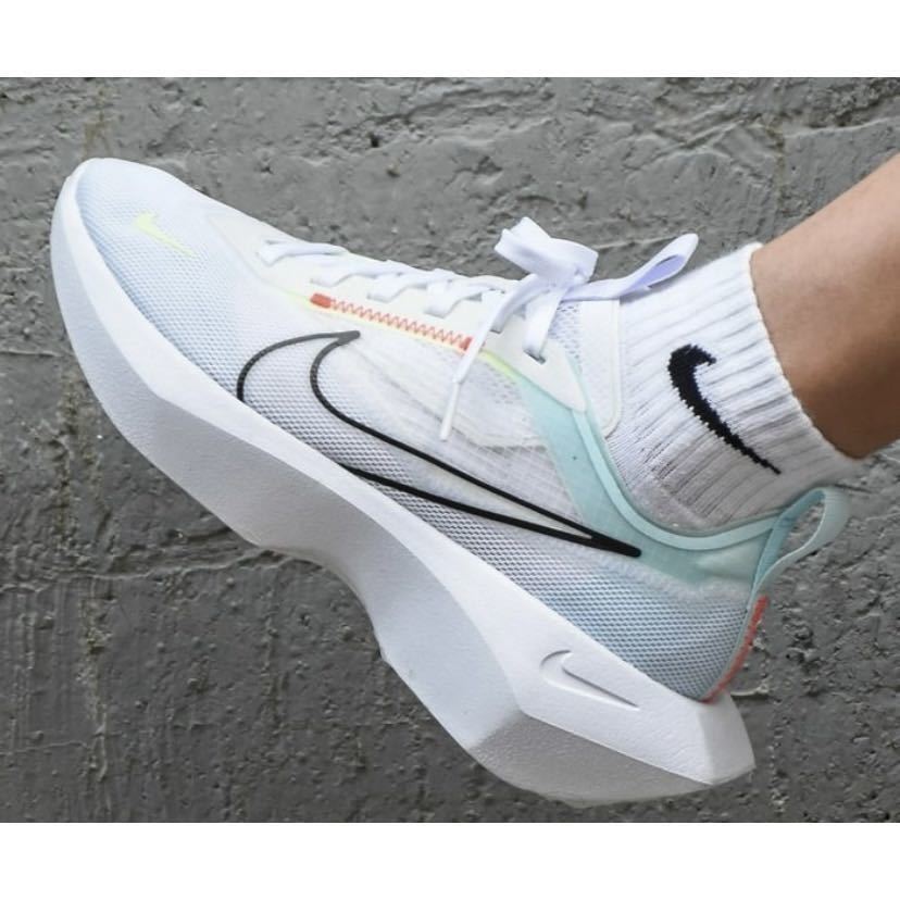 新品未使用 ナイキ VISTA LITE【24cm】定価11000円 NIKE 新品未使用 ナイキ VISTA LITE【24cm】定価11000円 NIKE