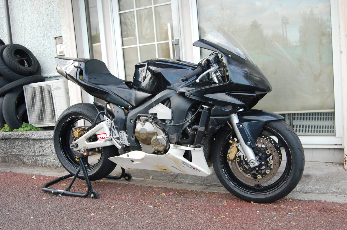HRC車両　PC37 CBR600RR レース仕様 HRC「CBR600RRレースベース車」を予約数限定販売！ | バイクのニュース