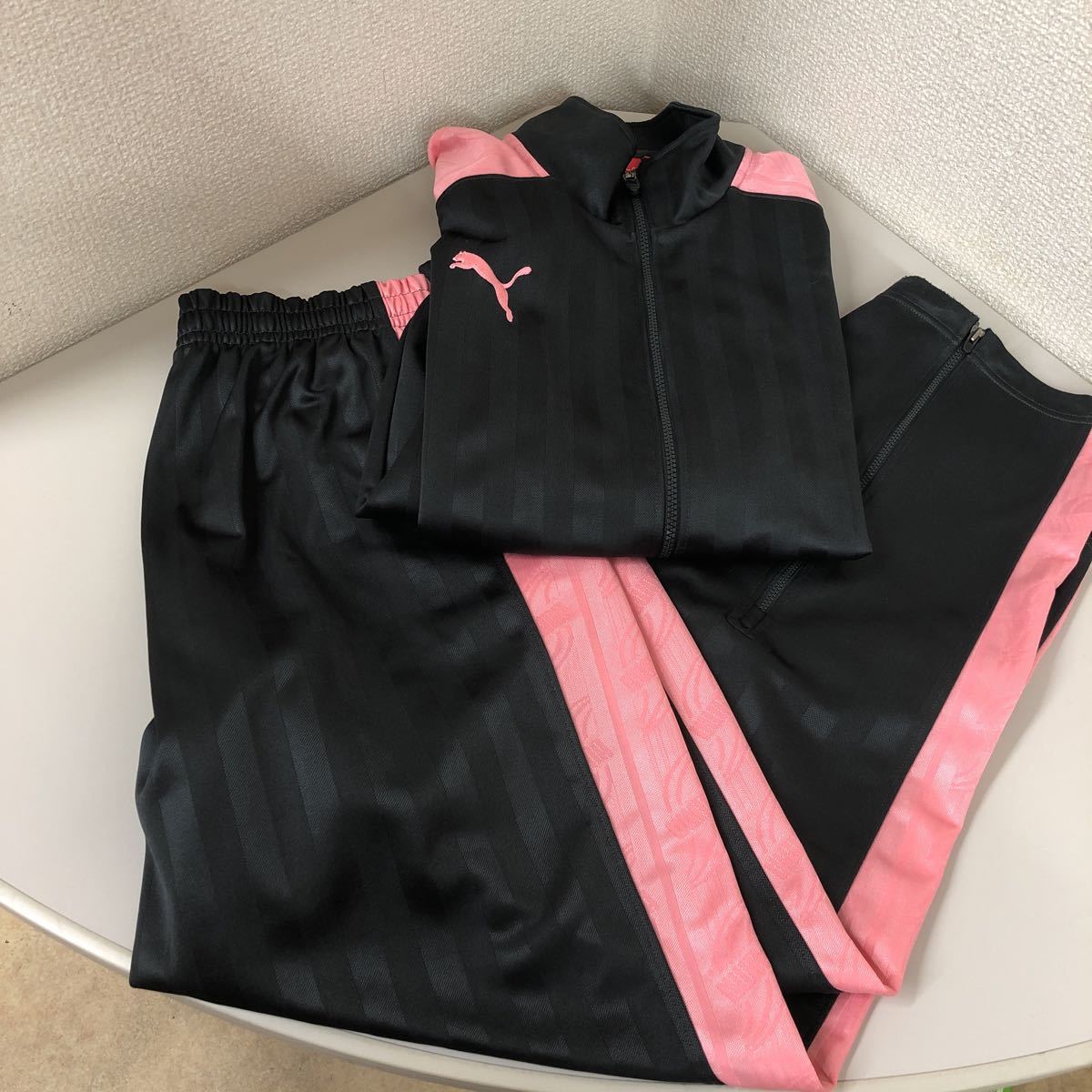 e) PUMA プーマ トレーニングウェア 上下セット セットアップ P11220 