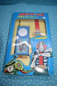 仮面ライダー トランシーバーのYahoo!オークション(旧ヤフオク!)の相場 