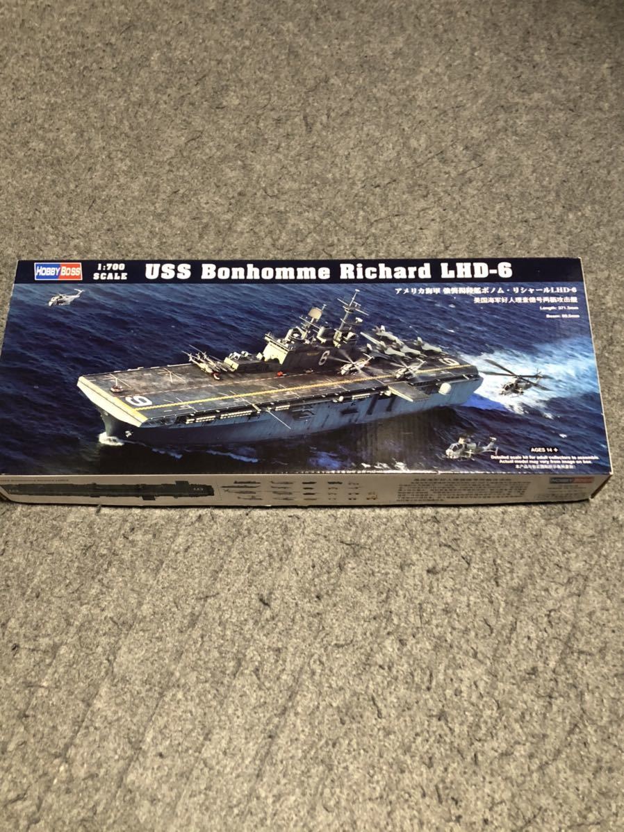 ホビーボス Hobbyboss 1 700 アメリカ海軍強襲揚陸艦ボノム リシャール Lhd 6 ワスプ級 格納庫 内部再現キット アメリカ 売買されたオークション情報 Yahooの商品情報をアーカイブ公開 オークファン Aucfan Com
