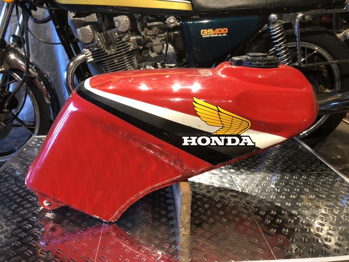 CBR400F 純正タンク 凹みあり リペア ガソリンタンク 鍵なし(ホンダ用 