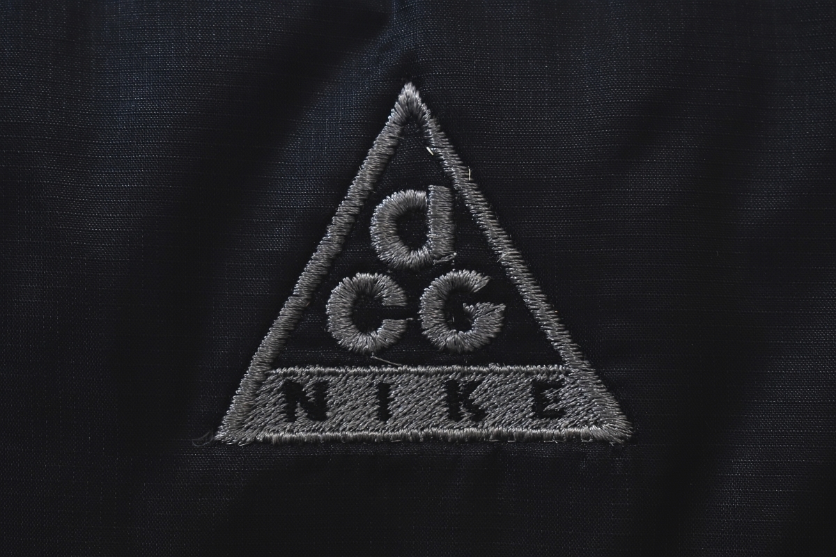 ☆90s ヴィンテージ ナイキ NIKE ACG 小文字タグ ナイロン ダウン 