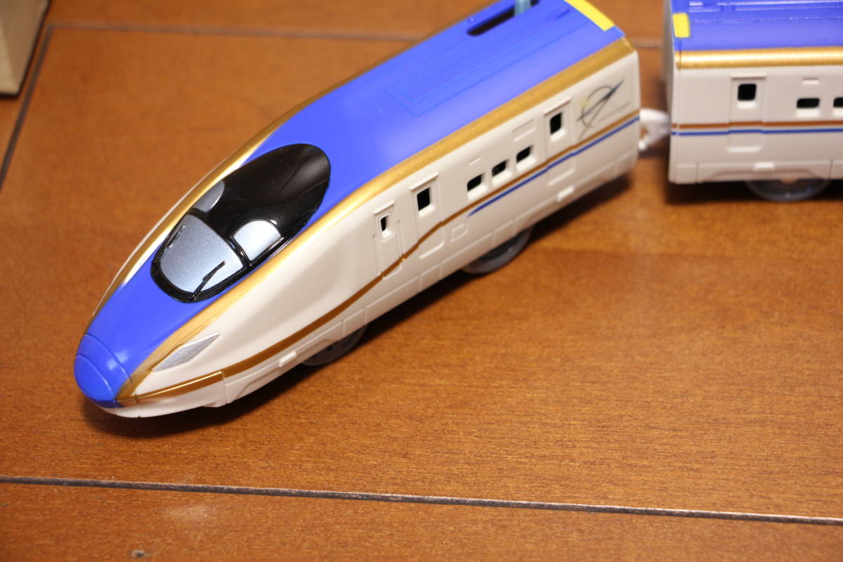 ネット限定 プラレール にぎやかアナウンス サウンドe7系新幹線かがやきレールセット Www Anavara Com