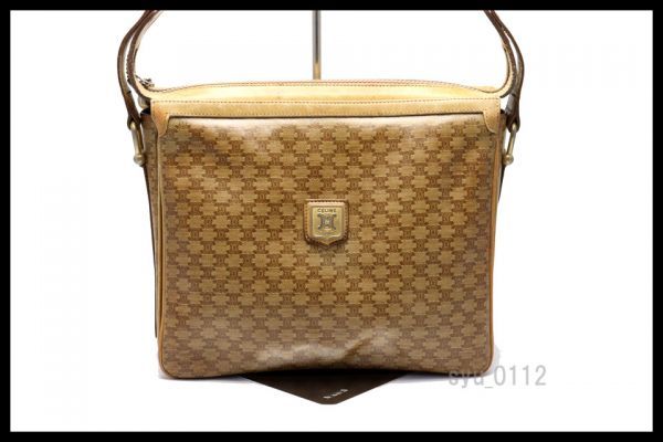 希少美中古□CELINE マカダム PVCレザー ショルダーバッグ セリーヌ