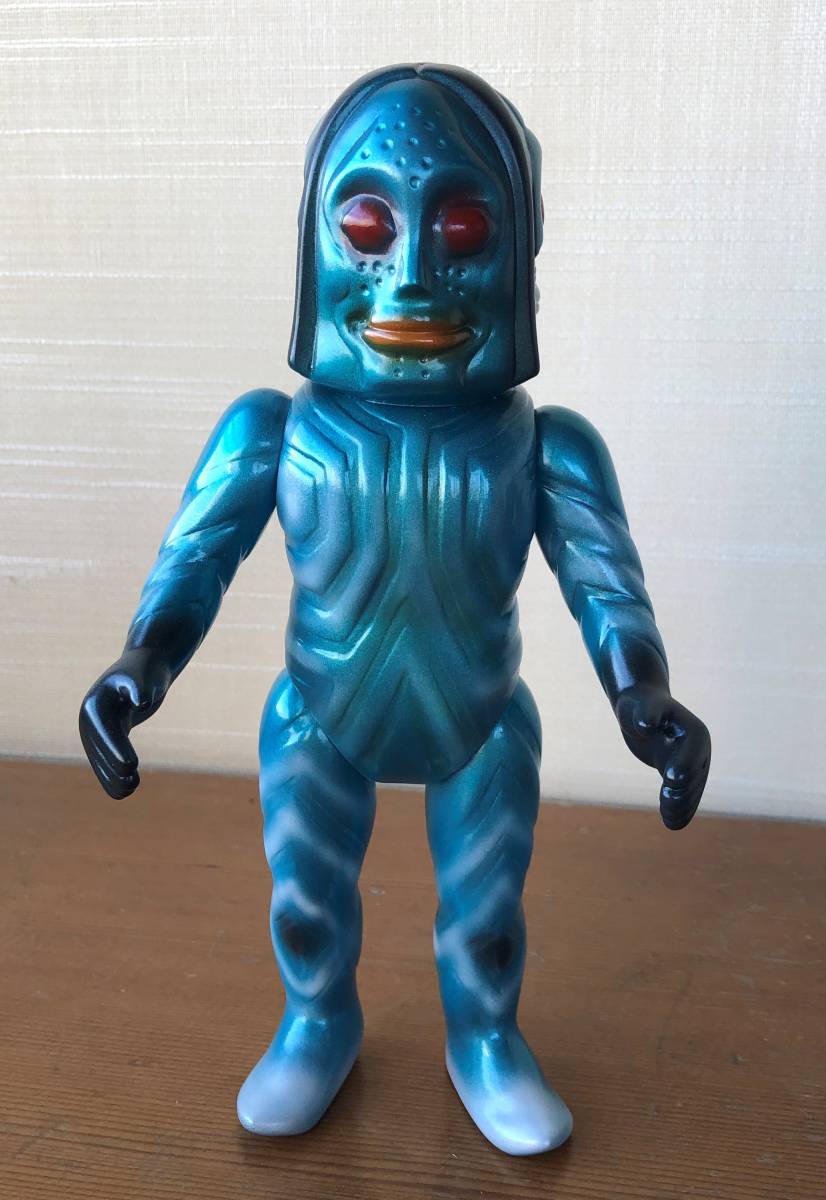 カスタムペイント 三面ダダ M1号 ウルトラマン マルサン ブルマァク 