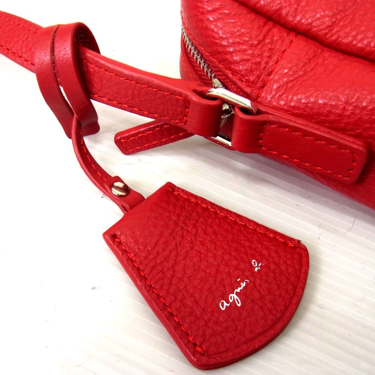 美品○アニエスベー ショルダーバッグ レザーバッグ サコッシュバッグ 