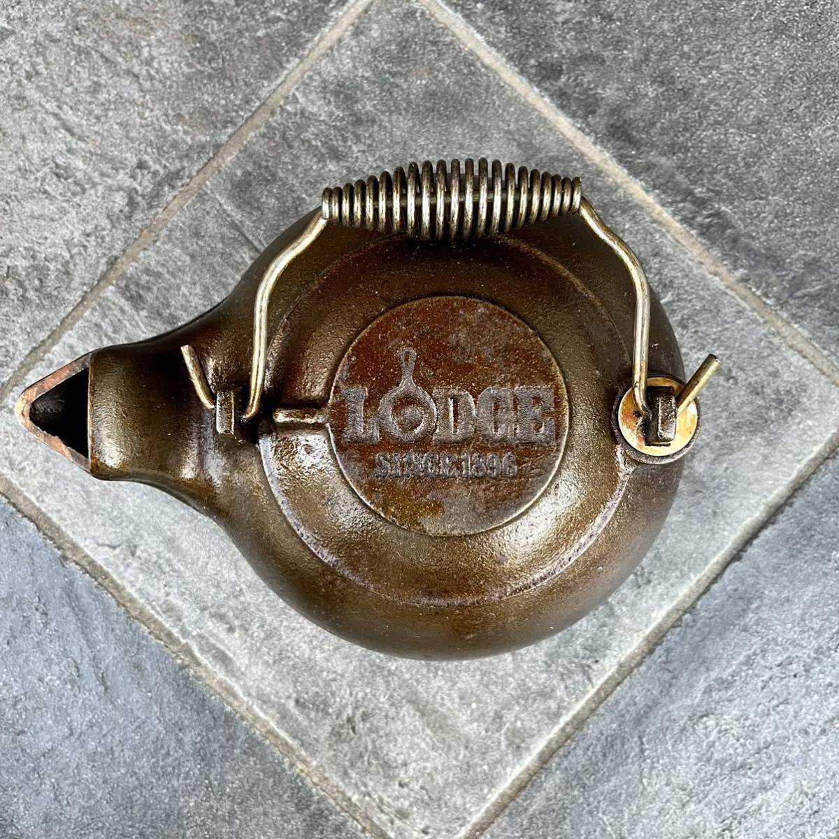 □□送料無料□LODGE(ロッジ)ケトル MADE IN USA 2TK2 検)キャンプ 薪 