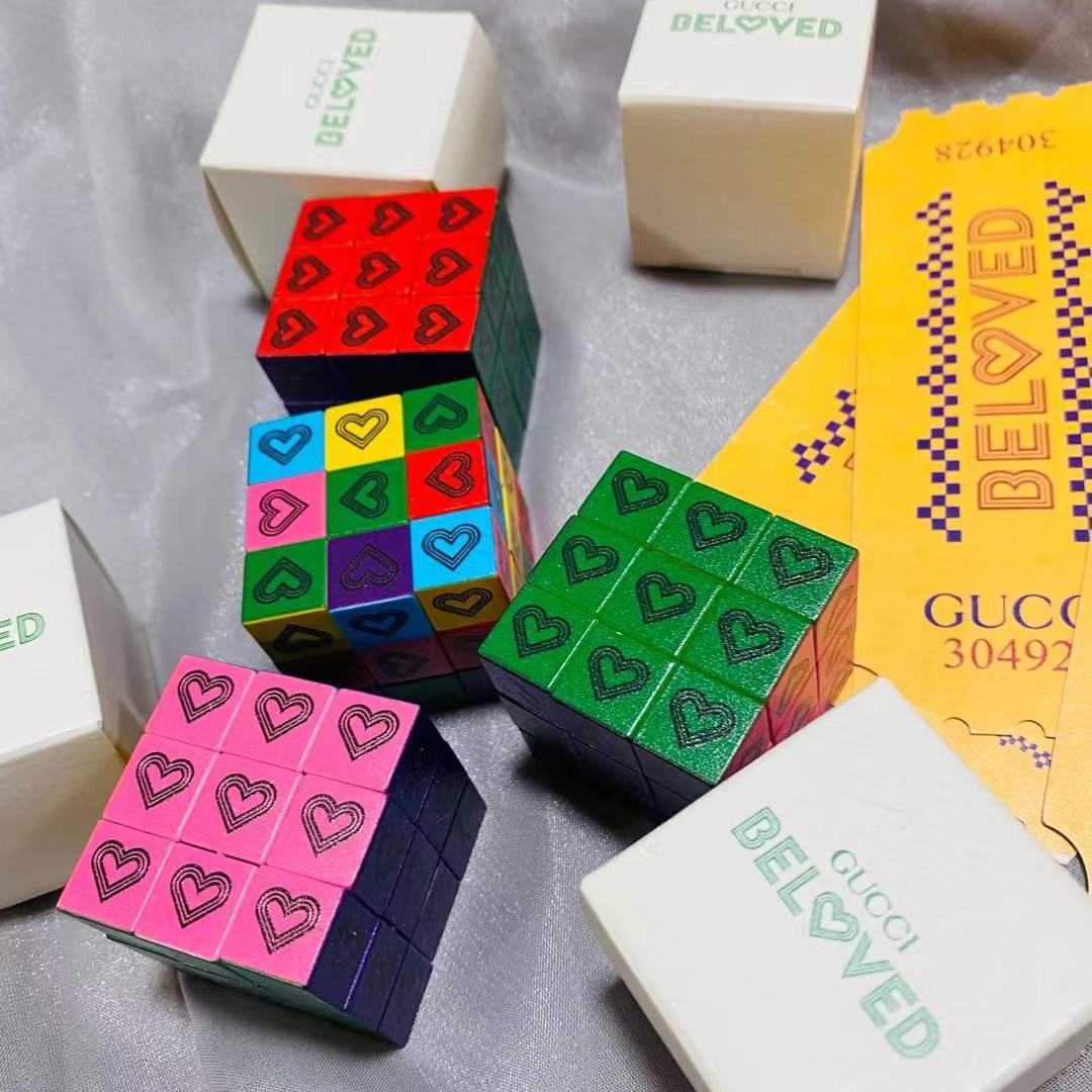レア 未使用保管品 グッチ GUCCI BELOVED ルービックキューブ 展会限定 