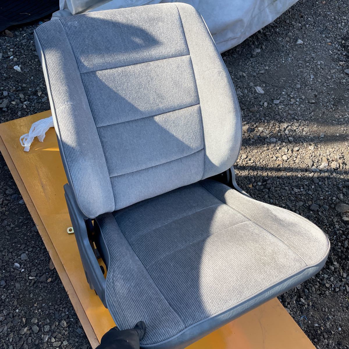 VW T3ヴァナゴン純正シートset (フォルクスワーゲン用)｜売買された