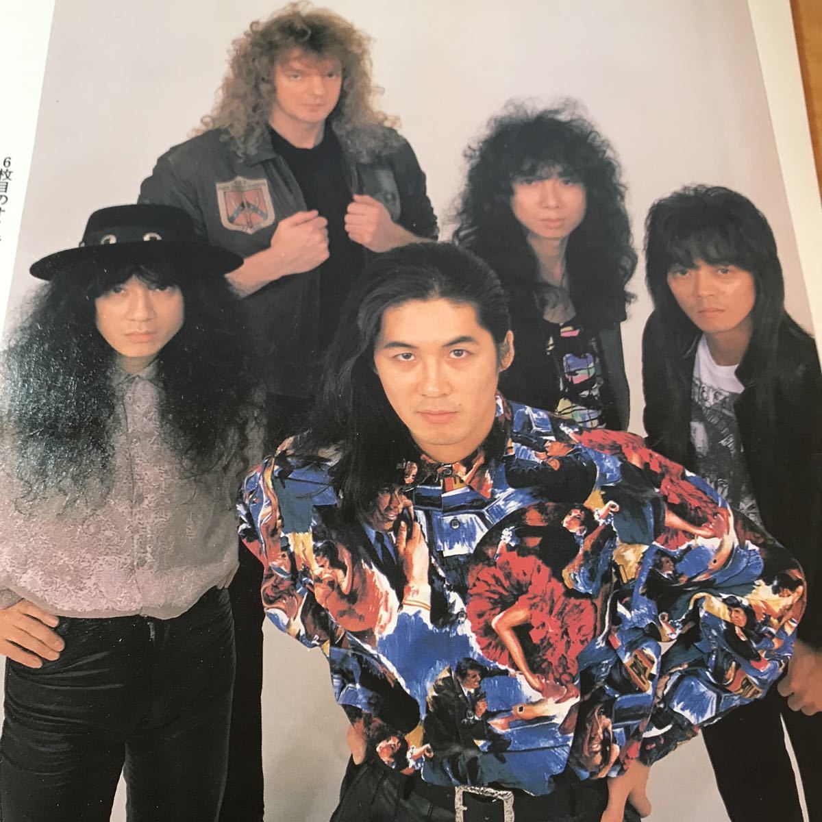 切り抜き Vow Wow 人見元基 山本恭司 厚見玲衣 新美俊宏 ニール マーレイ 19 ミュージシャン 売買されたオークション情報 Yahooの商品情報をアーカイブ公開 オークファン Aucfan Com