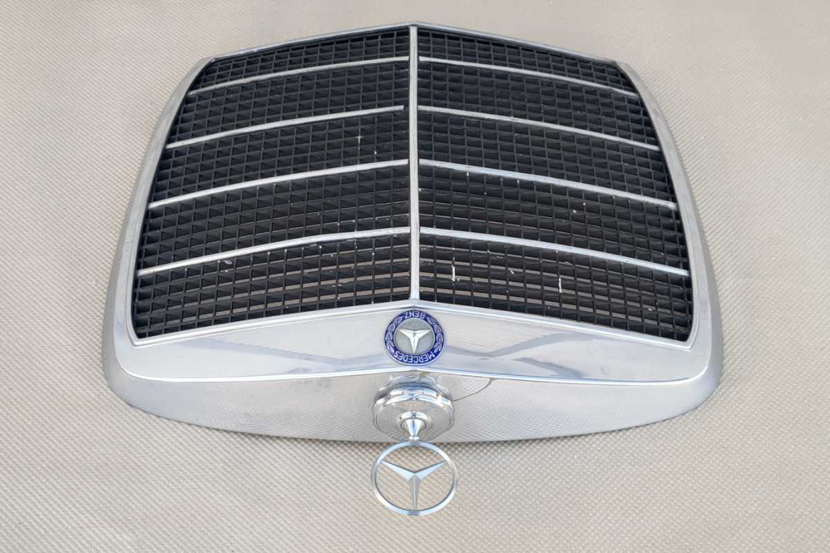 ビンテージ メルセデス・ベンツ グリル エンブレム メルセデスベンツ  