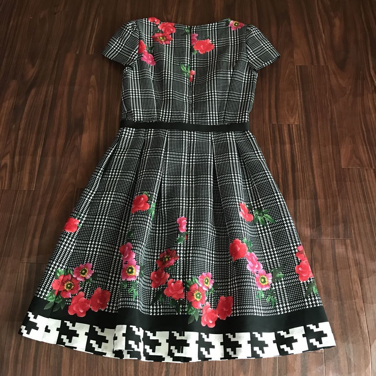 M’s gracy エムズグレイシー　フラワー×風景柄タックススカート　フレア msgracy Collection エムズグレイシー GRACY M'S 0 SPRING 1 Early