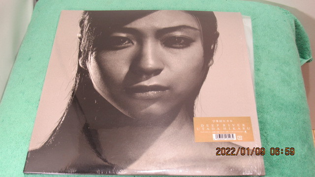 得価，SALE 宇多田ヒカル DEEP RIVER TOJT-24851 ５２ 2LP レコード Utada Hikaru Deep River SAKURAドロップス traveling(宇多田ヒカル)｜売買されたオークション情報、yahooの商品情報をアーカイブ公開 - オークファン あ行