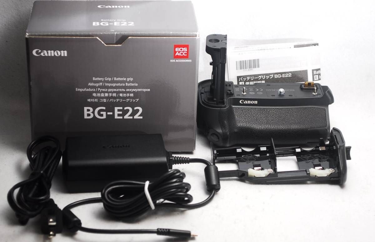 ☆極美品！☆キヤノンCanonバッテリーグリップ BG-E22 EOS R B714