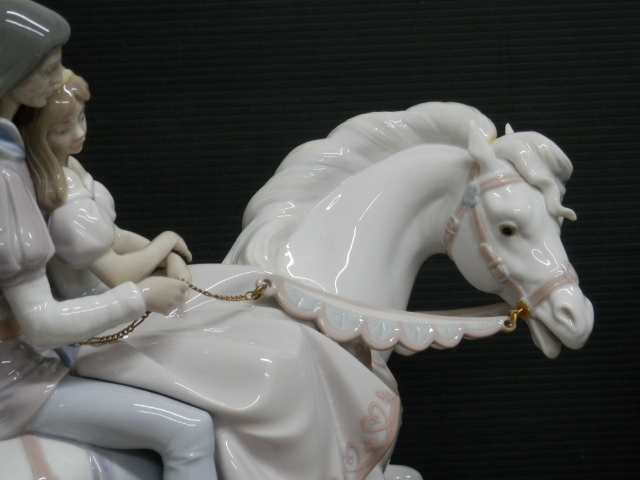 220111-3Y-G] 【中古品】《リヤドロ / LLADRO：陶器人形・西洋陶磁