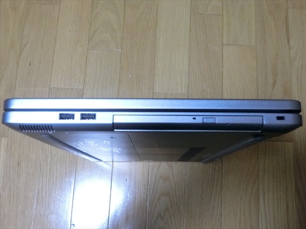 Inspiron 0 パソ兄さん：DELL 7000シリーズ レビュー！アルミボディの &frasl; DELL 1 Dell 7000シリーズ&frasl;パソ兄さん ベンチマークテスト～DELL 2 レビュー 7000シリーズのレビュー！ディスプレイと底面 series [GeForce