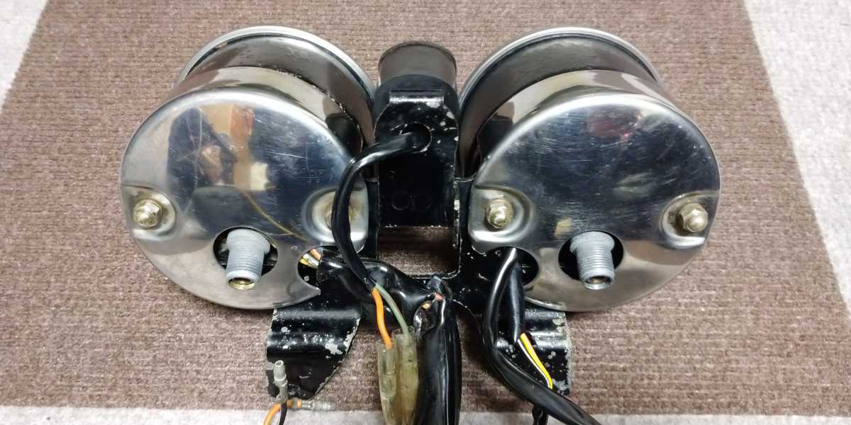 スズキGT185メーター RG185 GT125 RG125スピード、タコメーター(スズキ 