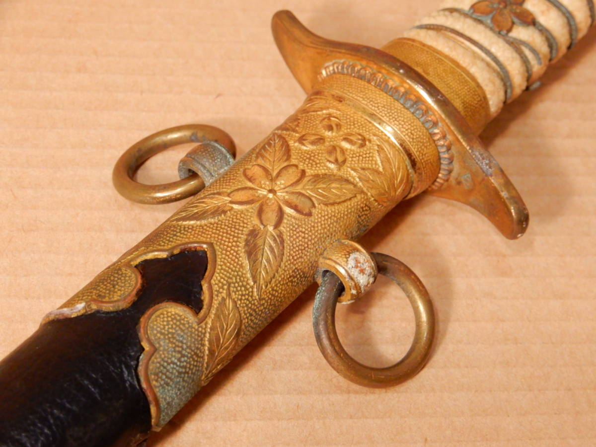 大日本帝国 陸軍海軍 桜紋 鮫皮 模造刀 軍刀 指揮刀 ミリタリーサーベル