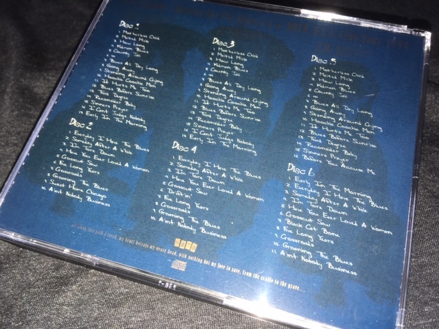 特価スタート入手困難！Mid Valley ☆ Eric Clapton -「Blue」Nothing